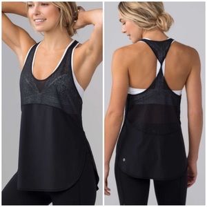 Lululemon lace tank size 6 black